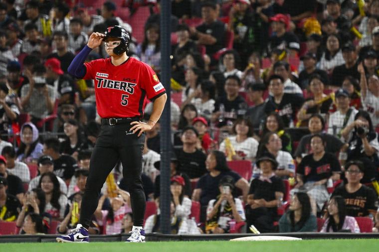 끝내 한 방이 안터졌다…KIA 김도영 ‘최연소 40홈런’ 도전 마감