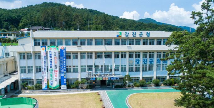 강진군 ‘월 60만원 육아수당’ 4년…출산율 3년 연속 전국 톱3