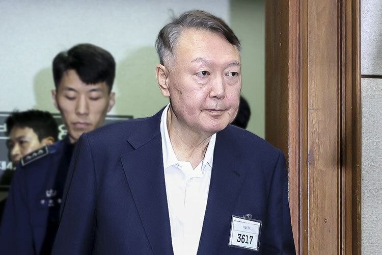 윤석열측, 조국 글 인용하며 "허위사실 범위 좁혀야" 무죄 주장