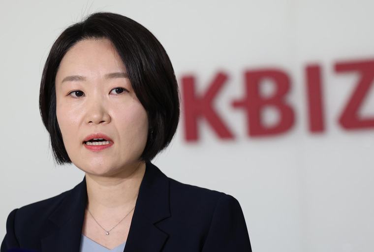 이소영, 시의원 후보들에 고액 후원금 받아… 野 “공천 헌금 의혹”
