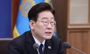 이 대통령 지지율 40% 최저…부정 평가는 51% 최고 [갤럽]