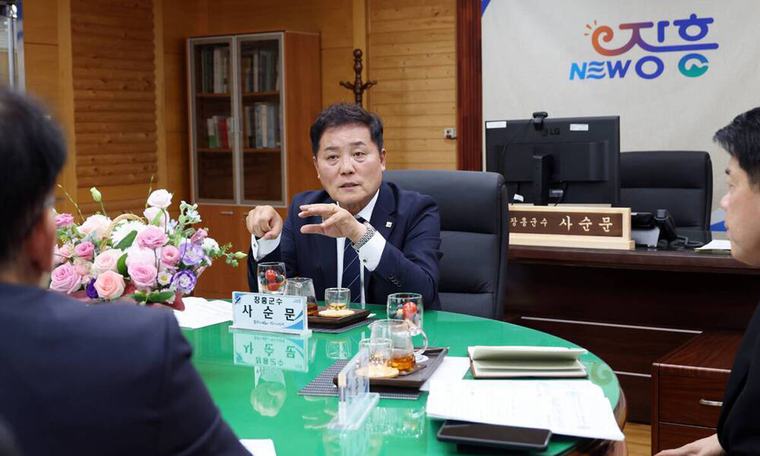 사순문 장흥군수, 동물보호센터 부실 관리 공식 사과