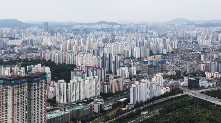 ‘영끌’ 한 명 연체하면 가족도 위험… 1년 내 추가 연체 확률 8.8%