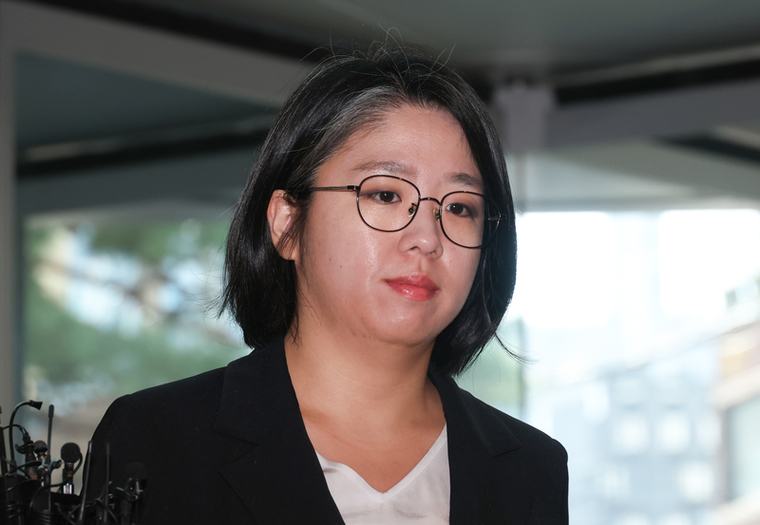 기본소득당 "용혜인 의원직 겸직하길 계속 요구하고 있는 상황"