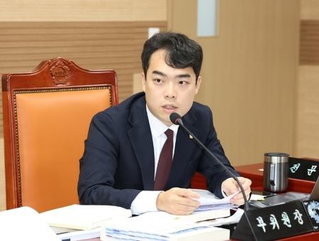 이윤규 아산시의원 “탈성매매 지원사업 중단·조례 폐지 해야”, 복지국장 “폐지 여부 고민”