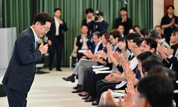 청년정책 재정 퍼주기 밑 빠진 독 아닌가 [논설실의 관점]