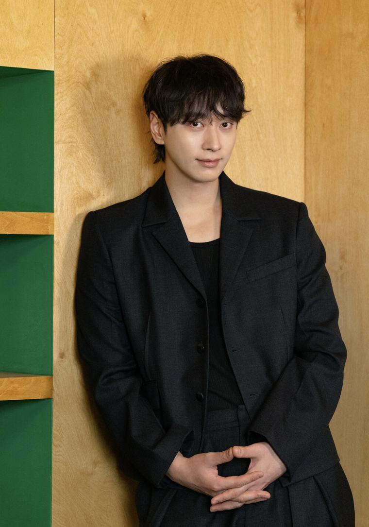 Hwang Chansung’s global clout hits the mark… ‘Iyochan’ Season 2 keeps gaining momentum