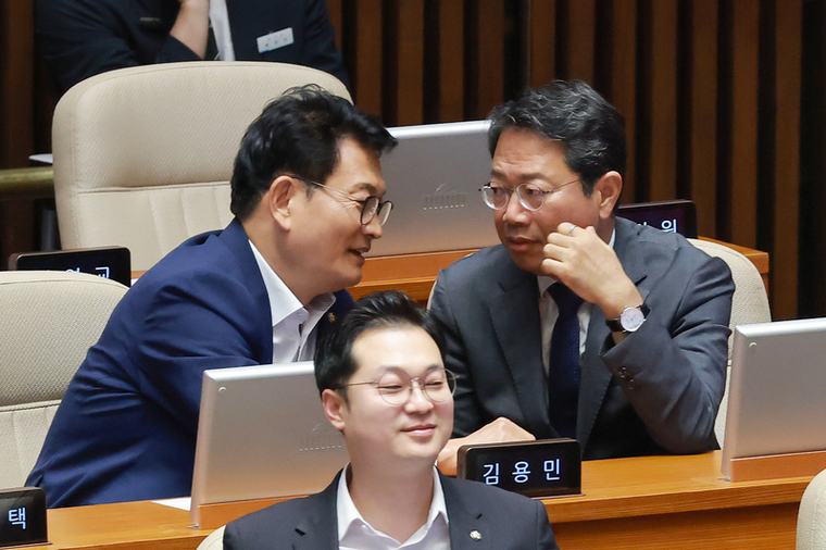 송영길 "한동훈, 흥신소 같은 후진 정치 청산하길"