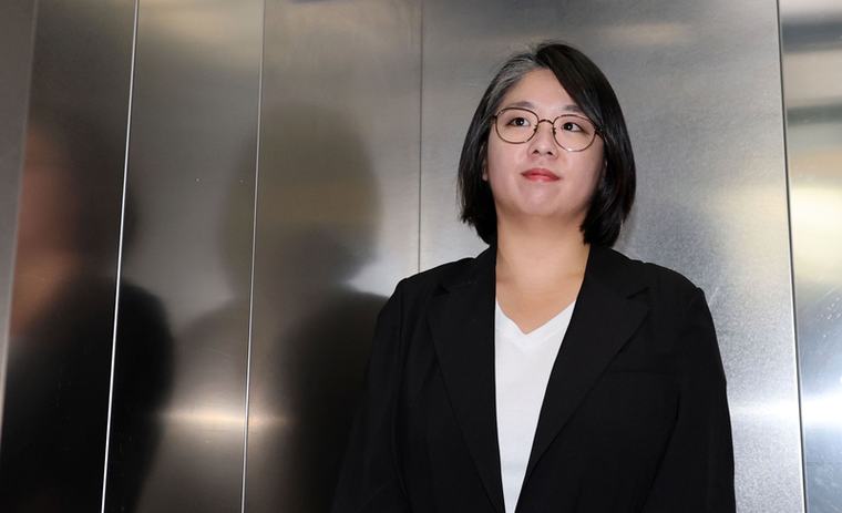 사흘 만에 입 연 용혜인 "꼼수 절세? 통상 정치활동"