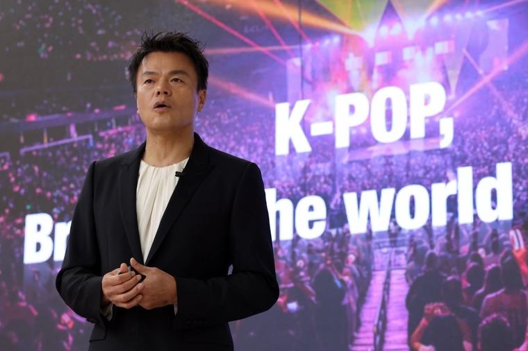 “美 출장 갔다 개인 일정?” 박진영, 국회서 ‘주의’ 조치…“공사 구분해야”