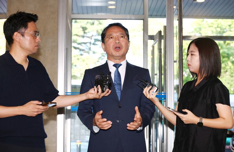 "윤정부 검찰이 기소 못한 사건"...민주, 김승원 방어막