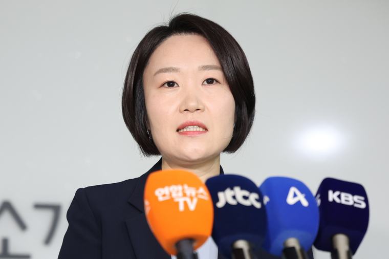 "차용증도 이자도 없었다"…이소영 모친, 딸 부부에 전세금 2억 빌리며 '증여세 누락' 의혹