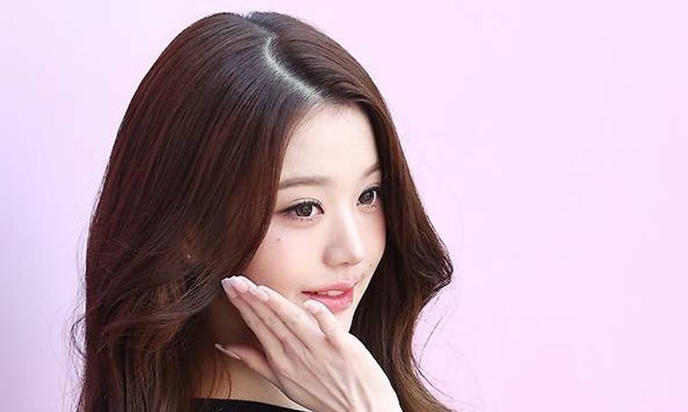 장원영, 또 립싱크 의혹?…현장 관계자 “아이브 전원 라이브”