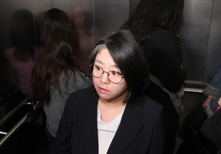 “‘침묵 시위’ 최초 제안한 것 맞나”…용혜인 “청문회에서 말씀드리겠다”