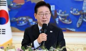 ‘지지율 하락’ 이 대통령, 시민사회 간담회...“사회 대개혁 시민단체 몫 커”
