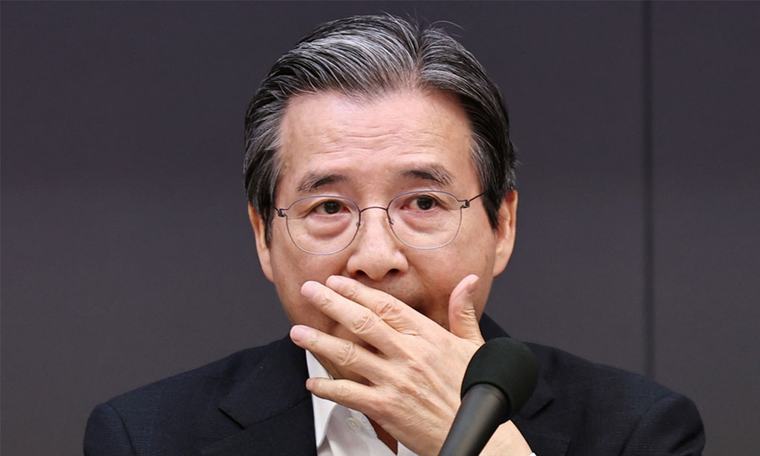 실행만 남은 3대 메가·대미투자… 누가 키 잡나
