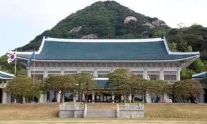 청와대 “미국 반도체 관세 검토, 아직 확정 안 돼”