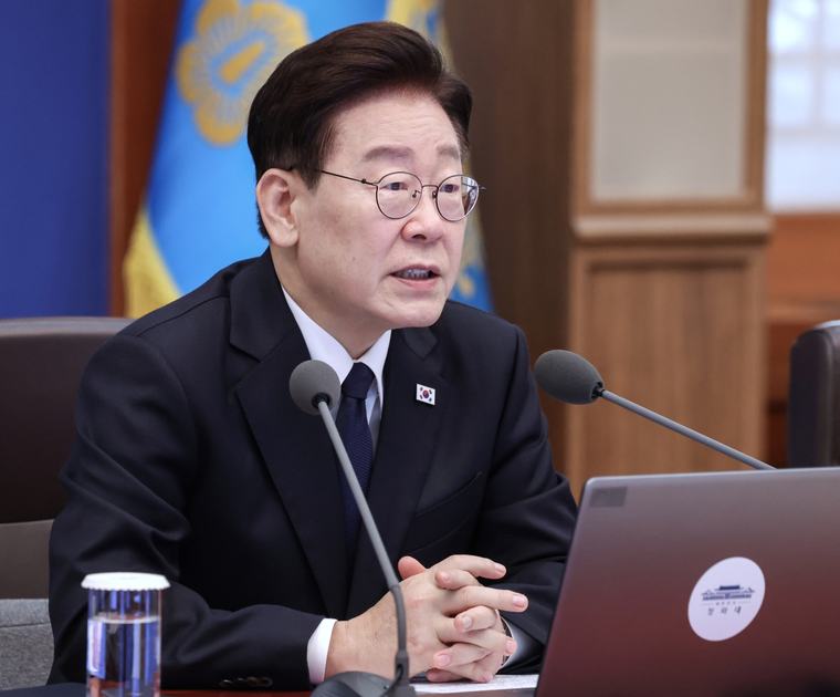 이 대통령 “노동자 출신이지만 일방적 노동자 편만 들지 않는다”