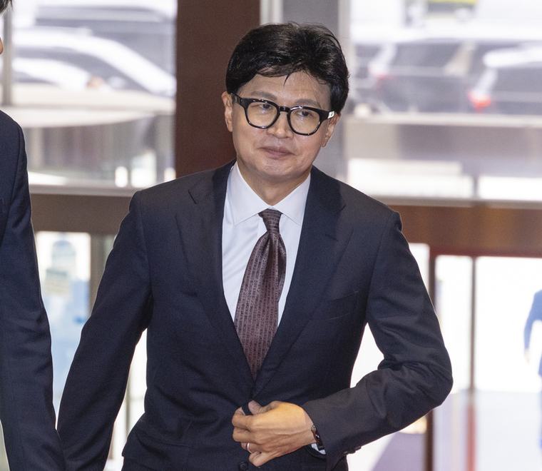"검찰이 흘렸나"...한동훈 '연타'에 '역공' 나선 민주당