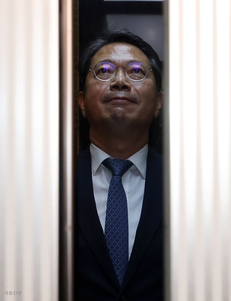 “민주 오빠들 더 있다” “한동훈 청문 나와라”