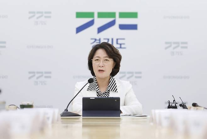 “예산 수습 전엔 인사 없다” 추미애 強手에… 도청 직원 98% ‘불신’